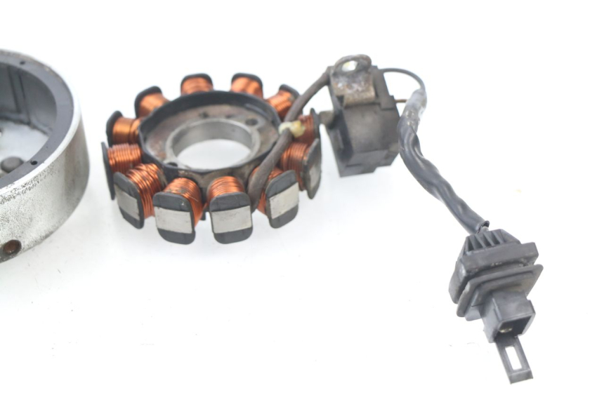 photo de ROTOR STATOR PIAGGIO LIBERTY 4T 50 (2004 - 2008) - Technical close-up