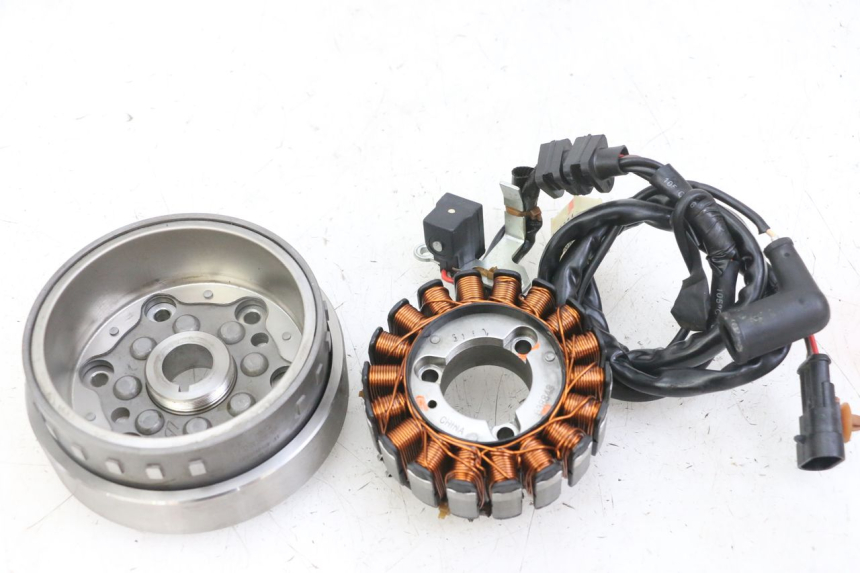 photo de ROTOR STATOR PIAGGIO MP3 LT 300 (2010 - 2016)