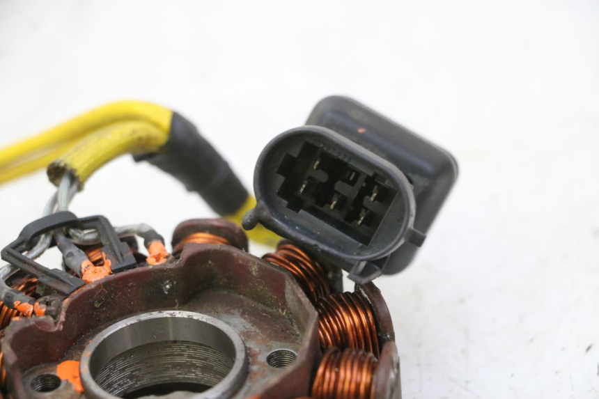 photo de ROTOR STATOR PIAGGIO MP3 125 (2006 - 2014)