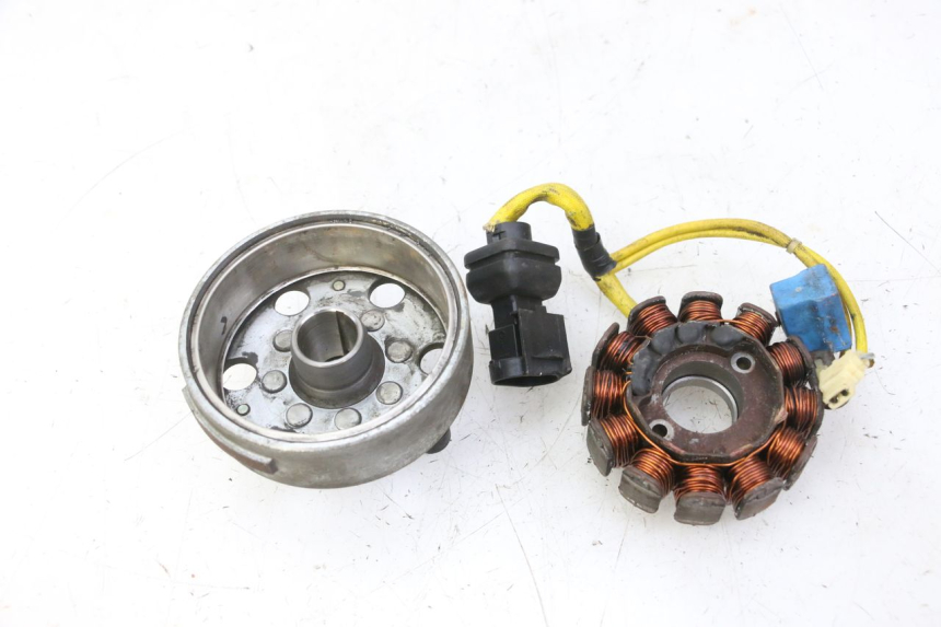 photo de ROTOR STATOR PIAGGIO MP3 125 (2006 - 2014)