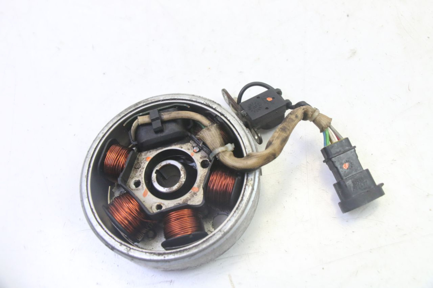 photo de ROTOR STATOR PIAGGIO NEW TYPHOON 50 (2010 - 2017)