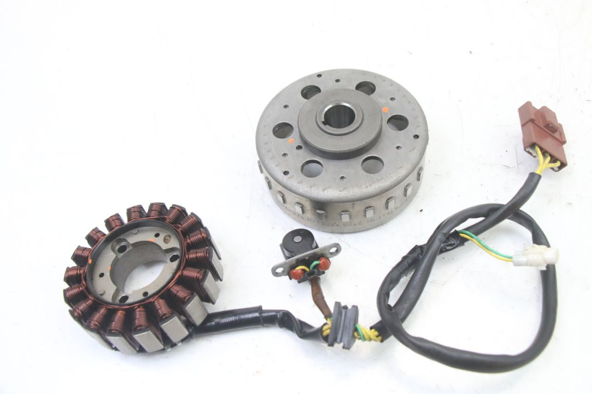 photo de ROTOR STATOR PEUGEOT SATELIS 125 (2013 - 2018)