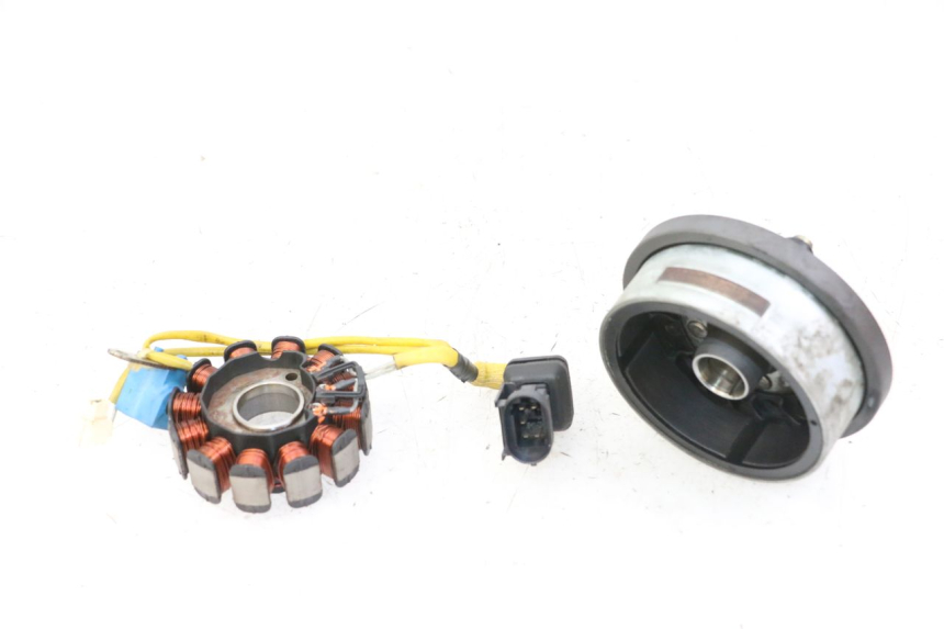 photo de ROTOR STATOR PIAGGIO VESPA GRANTURISMO 200 (2004 - 2005)