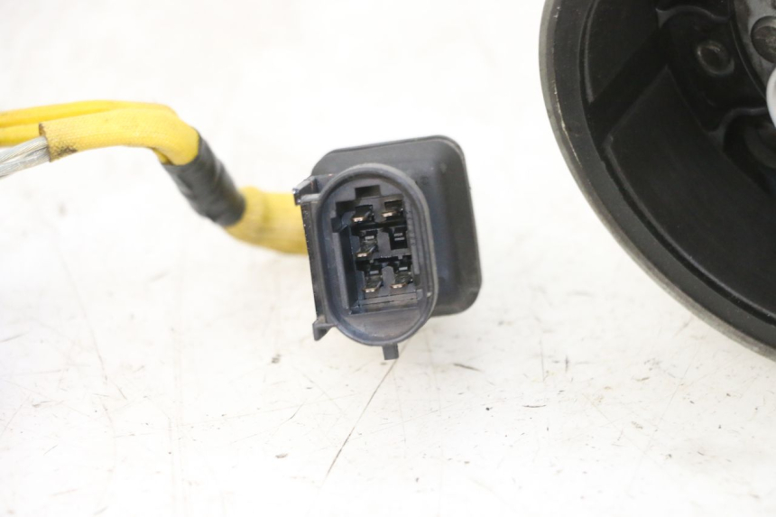 photo de ROTOR STATOR PIAGGIO VESPA GRANTURISMO 200 (2004 - 2005)