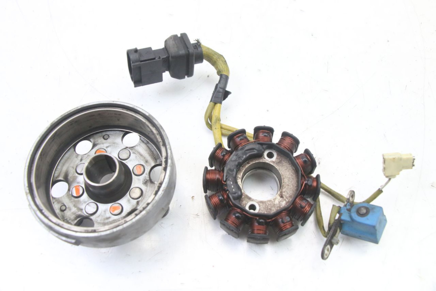 photo de ROTOR STATOR PIAGGIO X8 125 (2004 - 2007)