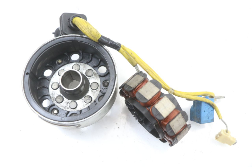 photo de ROTOR STATOR PIAGGIO XEVO - X EVO 125 (2007 - 2016)