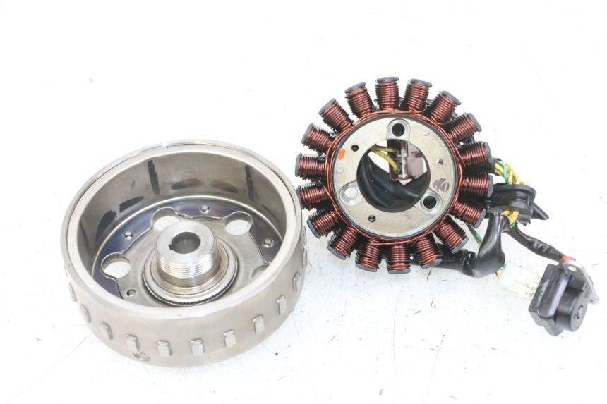 photo de ROTOR STATOR PEUGEOT SATELIS 125 (2013 - 2018)