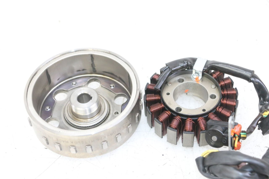 photo de ROTOR STATOR PEUGEOT SATELIS 125 (2013 - 2018)
