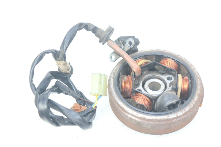 photo de ROTOR STATOR PEUGEOT VIVACITY 50 (1998 - 2003) - Zoom on usage condition