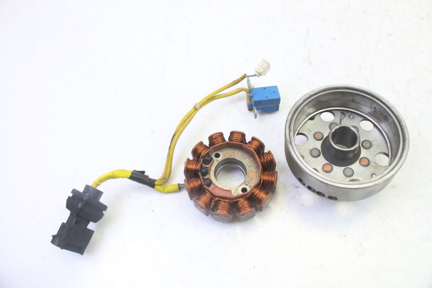 photo de ROTOR STATOR PIAGGIO XEVO - X EVO 125 (2007 - 2016)