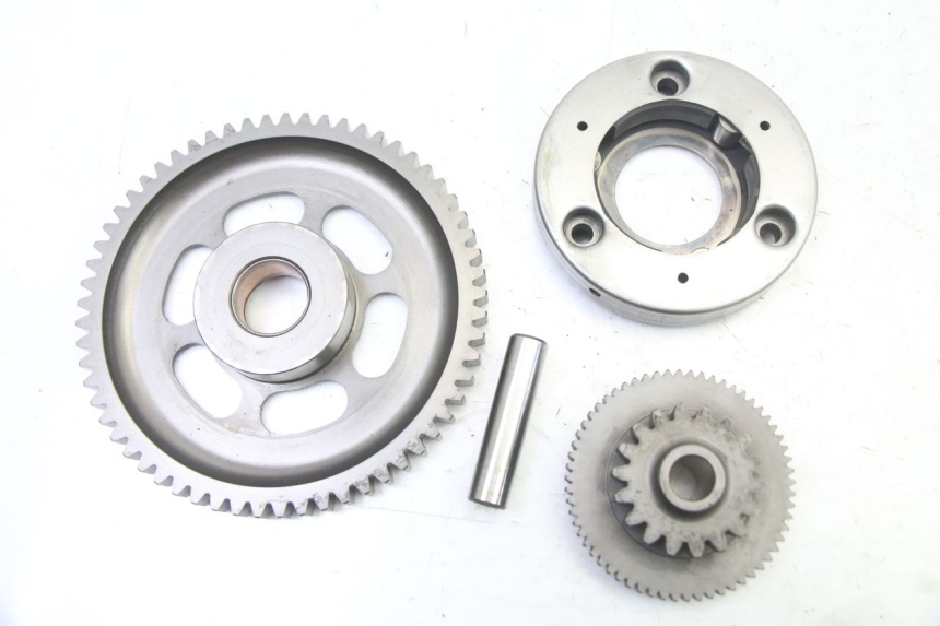 photo de STARTER CLUTCH SUZUKI BURGMAN 125 (2007 - 2014)
