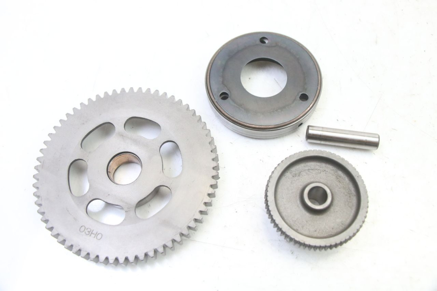 photo de STARTER CLUTCH SUZUKI BURGMAN 125 (2007 - 2014)