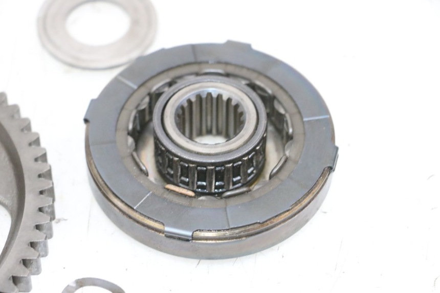 photo de STARTER FREEWHEEL SUZUKI BURGMAN 650 (2013 - 2020)