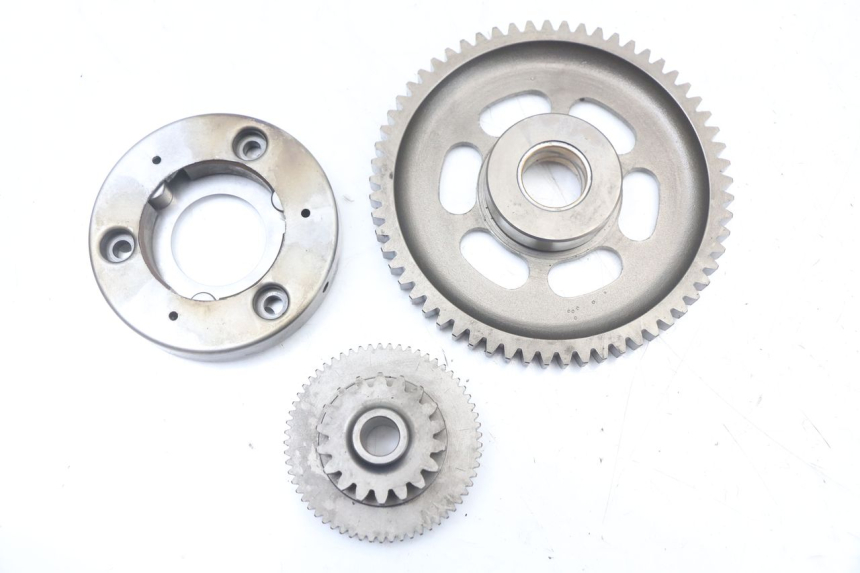 photo de STARTER CLUTCH SUZUKI BURGMAN 125 (2007 - 2014)