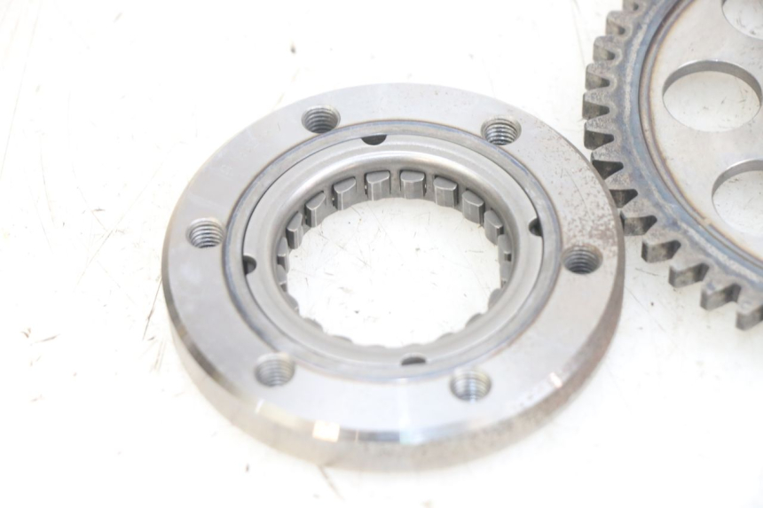 photo de STARTER CLUTCH YAMAHA X-MAX XMAX 250 (2006 - 2009)