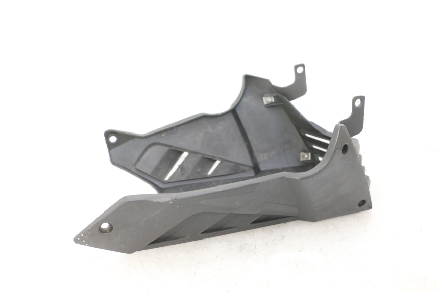 photo de BELLY PAN STAHO FH 50 (2018 - 2019)