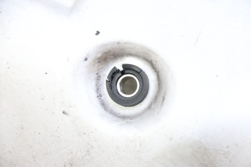 photo de BELLY PAN BMW R GS 1250 (2021 - 2024) - Fixing points details