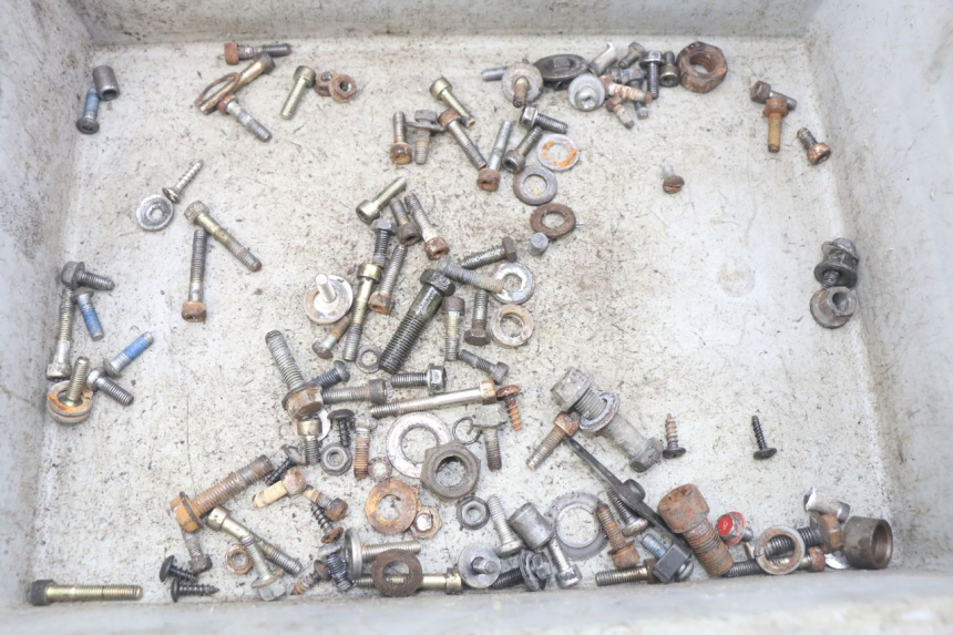 photo de SCREW FASTENER BAG MBK BOOSTER SPIRIT 50 (1999 - 2003)