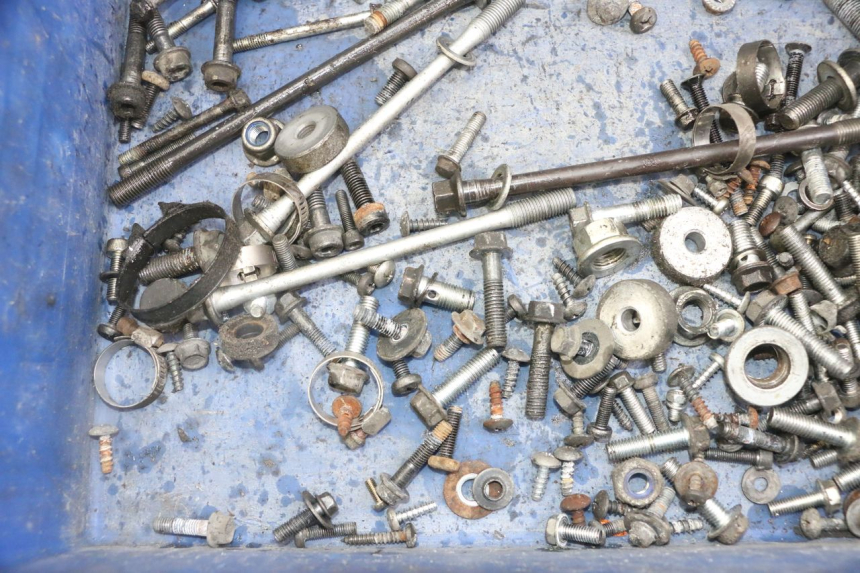 photo de SCREW FASTENER BAG SUZUKI BURGMAN 125 (2007 - 2014)