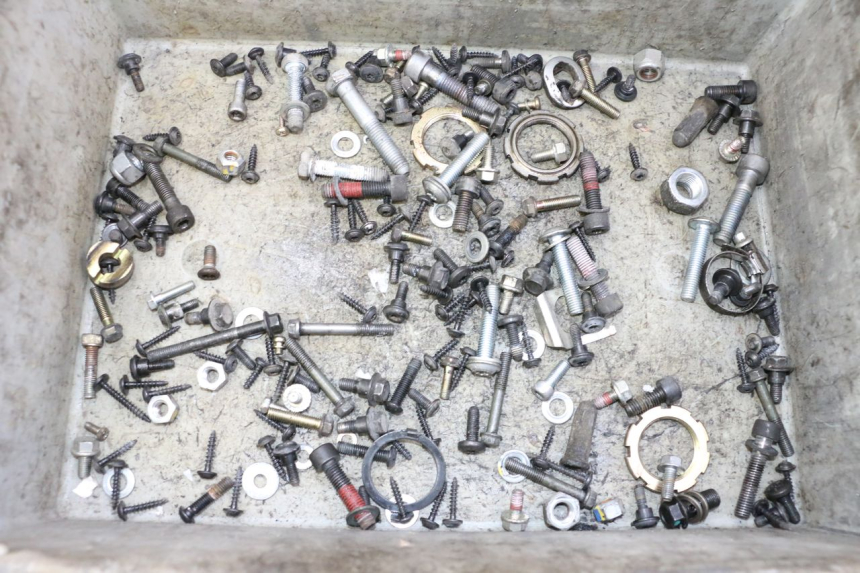 photo de SCREW FASTENER BAG PEUGEOT CITYSTAR 50 (2013 - 2017)