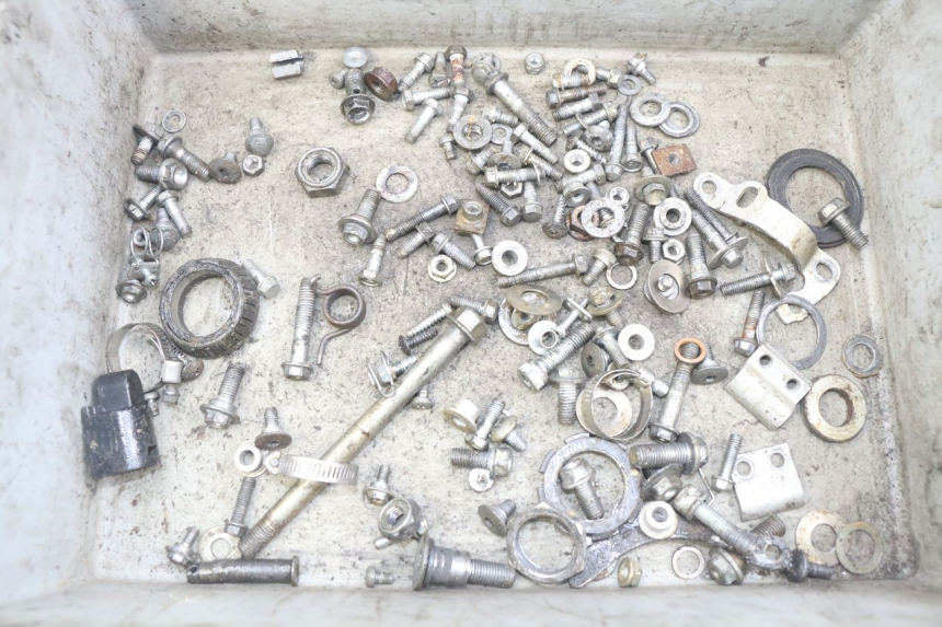 photo de SCREW FASTENER BAG HONDA CRF CR-F 450 (2009 - 2012)