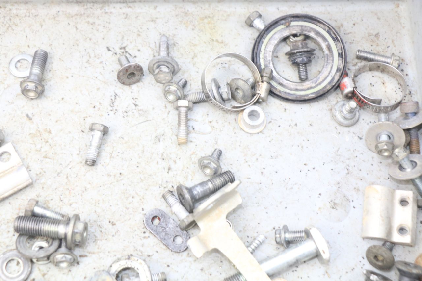 photo de SCREW FASTENER BAG HONDA CRF 250 (2013 - 2016)