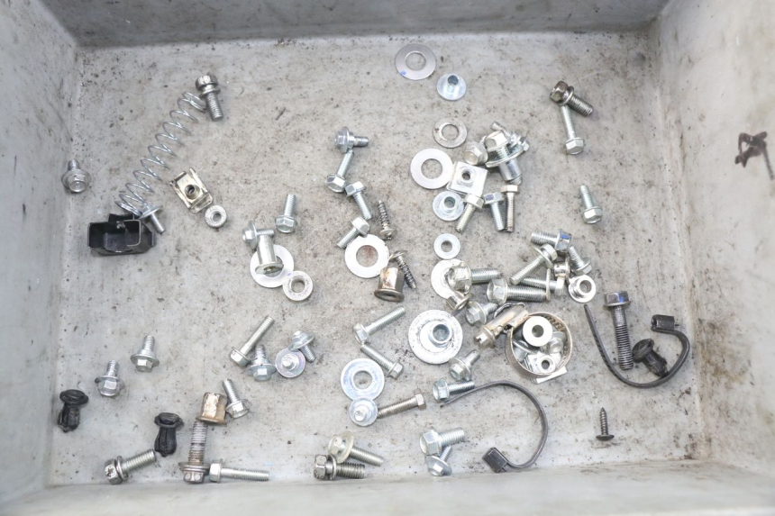 photo de SCREWS BAG HONDA CRF-F CRF F 110 (2019 - 2022)