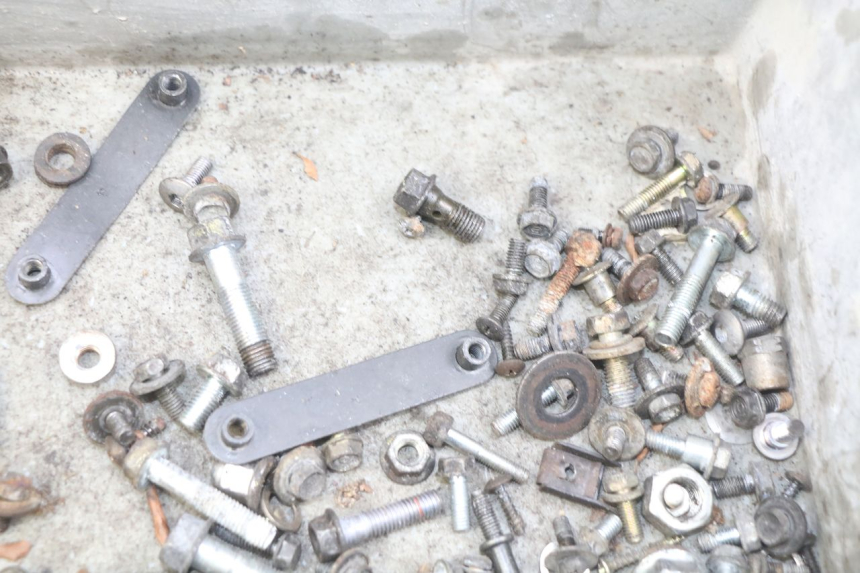 photo de SCREW BAG HONDA FES PANTHEON 2T 125 (1998 - 2002)