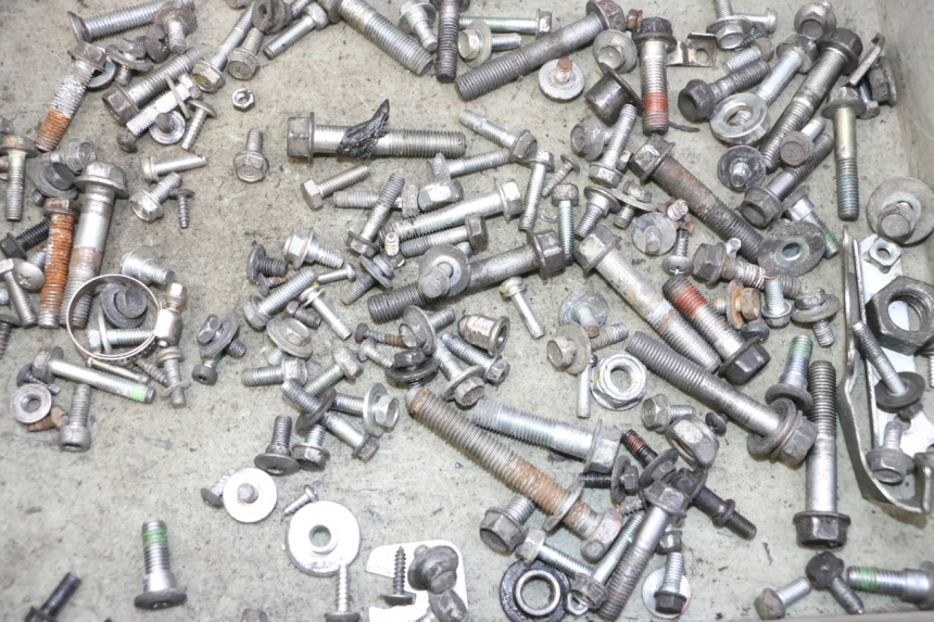 photo de SCREW FASTENER BAG HONDA FES S-WING SWING ABS 125 (2007 - 2015)