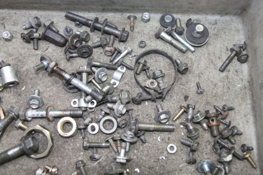 photo de SCREWS BAG SYM FIDDLE 2 S 125 (2012 - 2014)