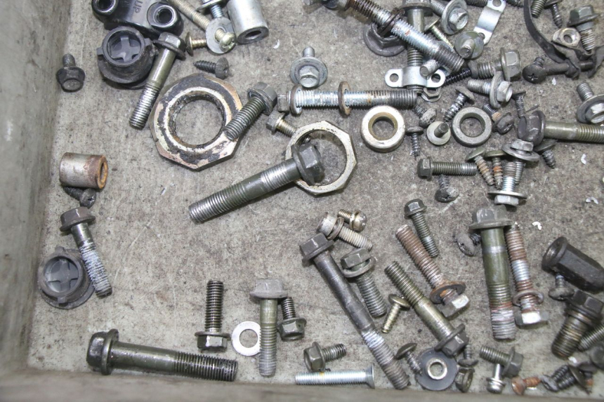 photo de SCREWS BAG SYM FIDDLE 2 S 125 (2012 - 2014)