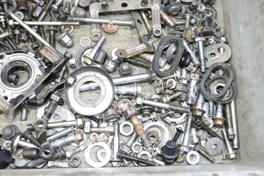 photo de SCREWS BAG YAMAHA FJ 36Y 1100 (1984 - 1985)