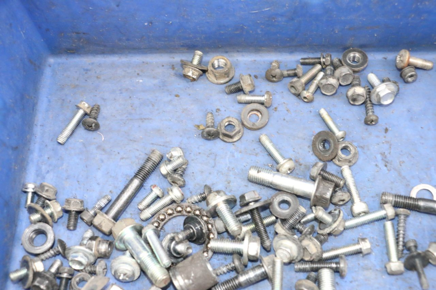 photo de SCREWS BAG MBK FLIPPER 115 (2013 - 2017) - Alternative perspective