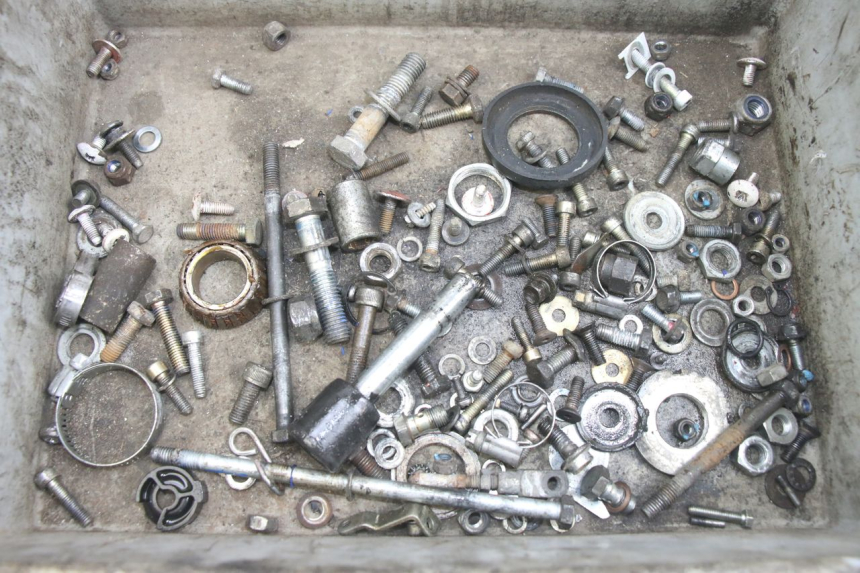 photo de SCREW FASTENER BAG GILERA RK 50 (1996 - 1999)