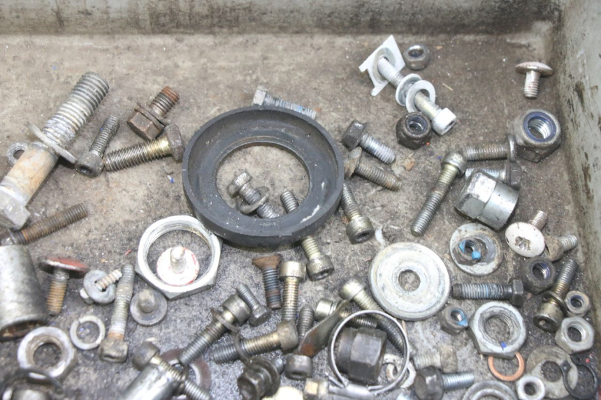 photo de SCREW FASTENER BAG GILERA RK 50 (1996 - 1999)
