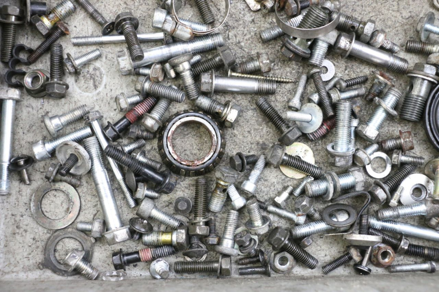 photo de SCREWS BAG KAWASAKI GPZ RX 1000 (1986 - 1988) - Alternative perspective