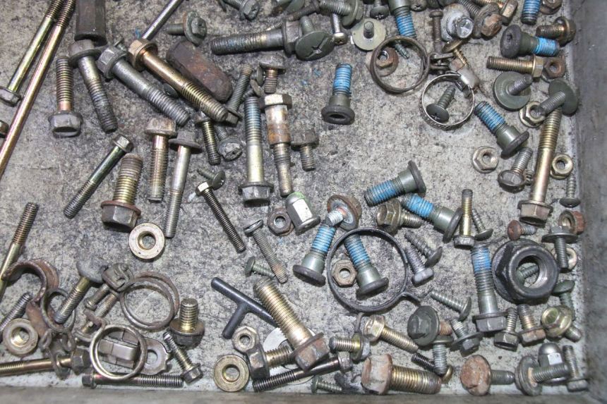 photo de SCREWS BAG KYMCO GRAND DINK 125 (2008 - 2014)