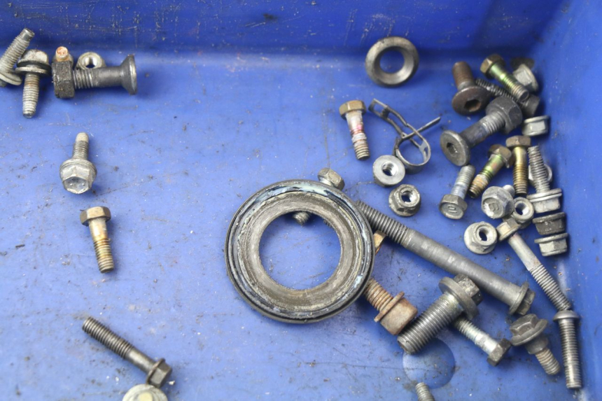 photo de SCREWS BAG HONDA CRF CR-F 450 (2001 - 2005)