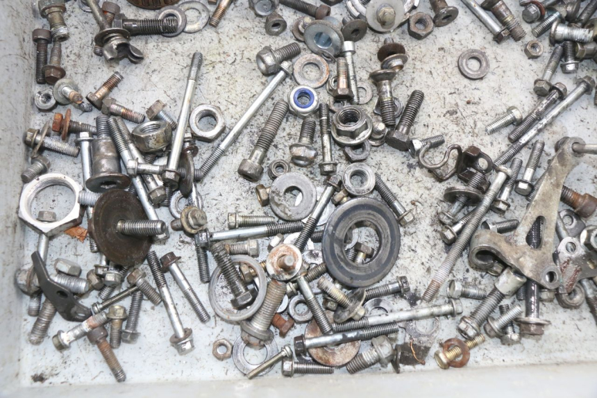 photo de SCREWS BAG HONDA CRF CR-F 450 (2001 - 2005)