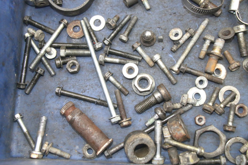 photo de SCREWS BAG HONDA MTX TC02 125 (1987 - 1989)