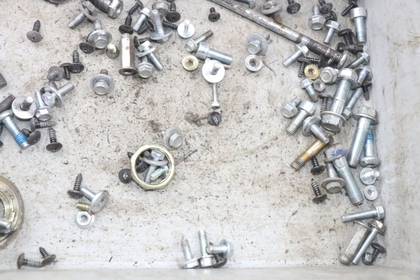 photo de SCREWS BAG JM MOTORS F45i 4T 50 (2020 - 2023)