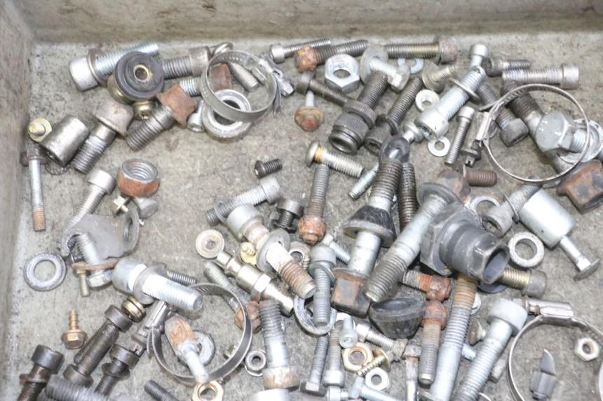 photo de SCREWS BAG BMW K 75 RT 750 (1989 - 1997)
