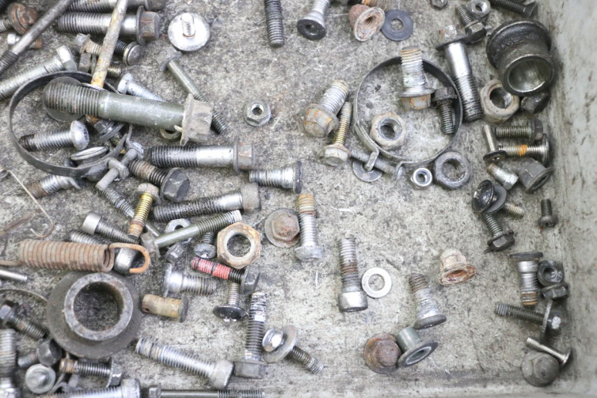 photo de SCREW FASTENER BAG KAWASAKI ZR7 ZR-7 S 750 (1999 - 2004)