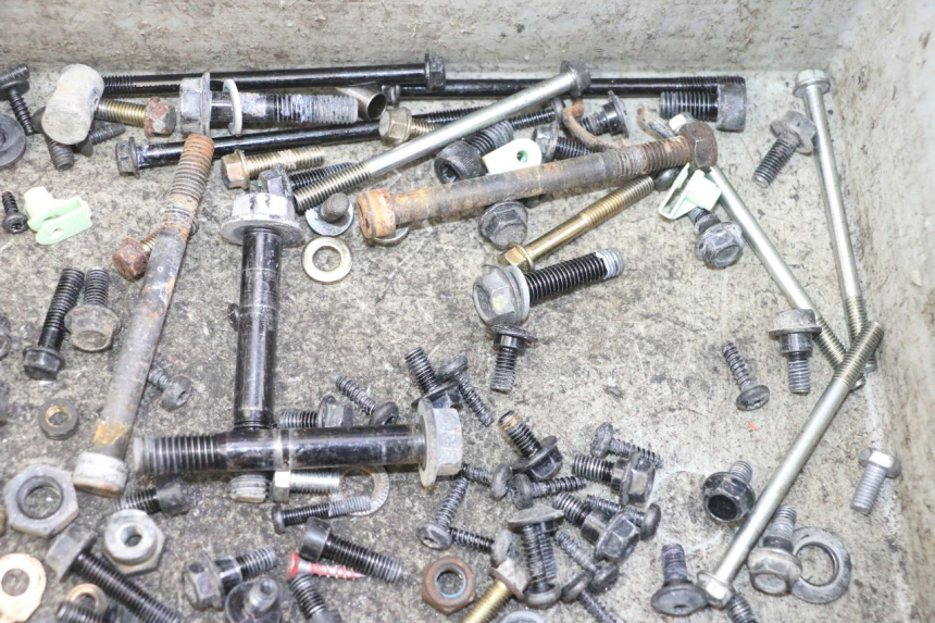 photo de SCREW FASTENER BAG PEUGEOT KISBEE 4T 50 (2018 - 2022)