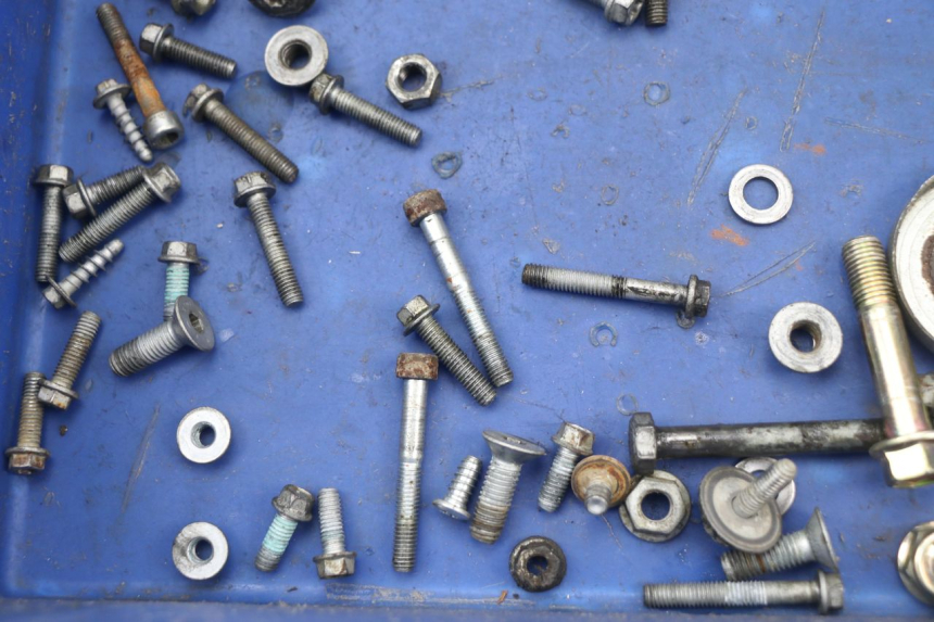 photo de SCREWS BAG KTM SX 65 (2003 - 2008)