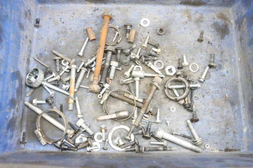 photo de SCREWS BAG PIAGGIO LIBERTY 4T 50 (2018 - 2021)
