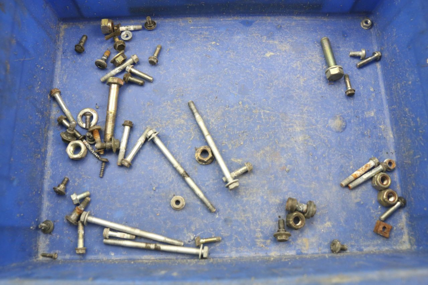 photo de SCREWS BAG PEUGEOT LUDIX ONE 50 (2005 - 2008)