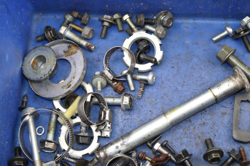 photo de SCREWS BAG MBK SKYCRUISER 125 (2006 - 2009)