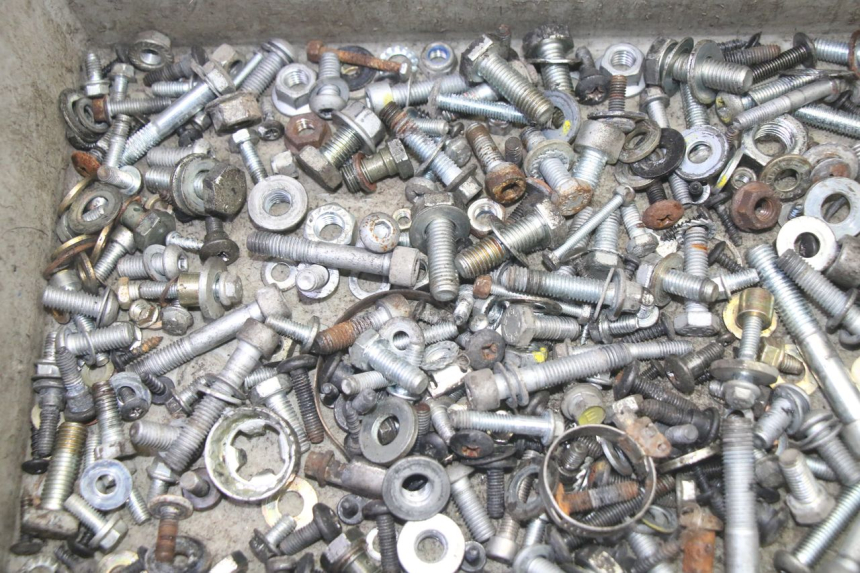 photo de SCREW FASTENER BAG PIAGGIO MP3 LT 400 (2007 - 2012) - Component detail