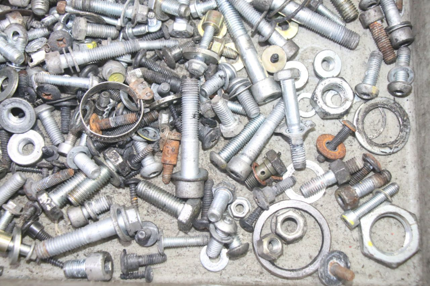 photo de SCREW FASTENER BAG PIAGGIO MP3 LT 400 (2007 - 2012) - Technical close-up